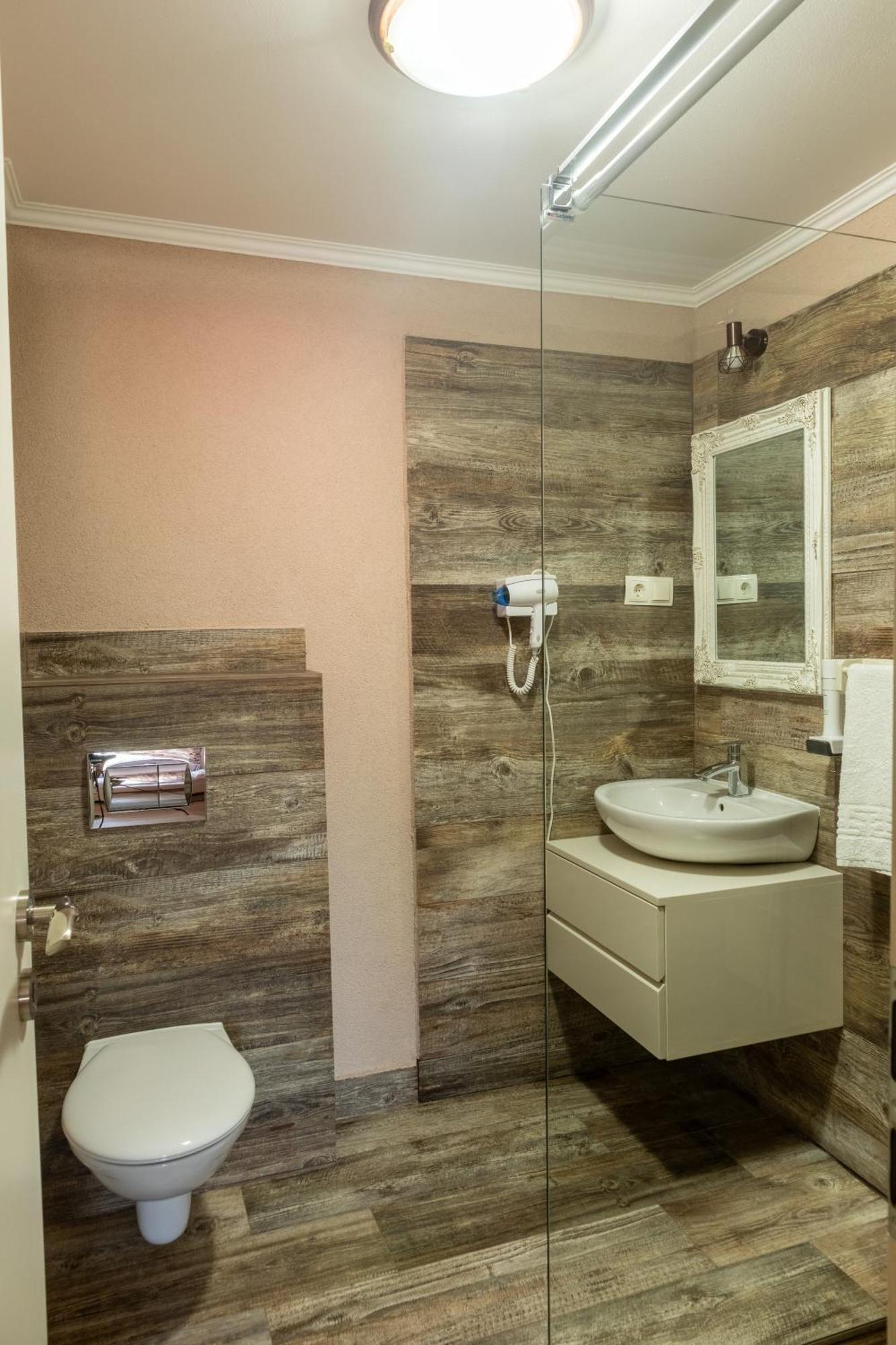 Отель Vila Crisalia Sibiel -Sibiu (Adults Only) Экстерьер фото