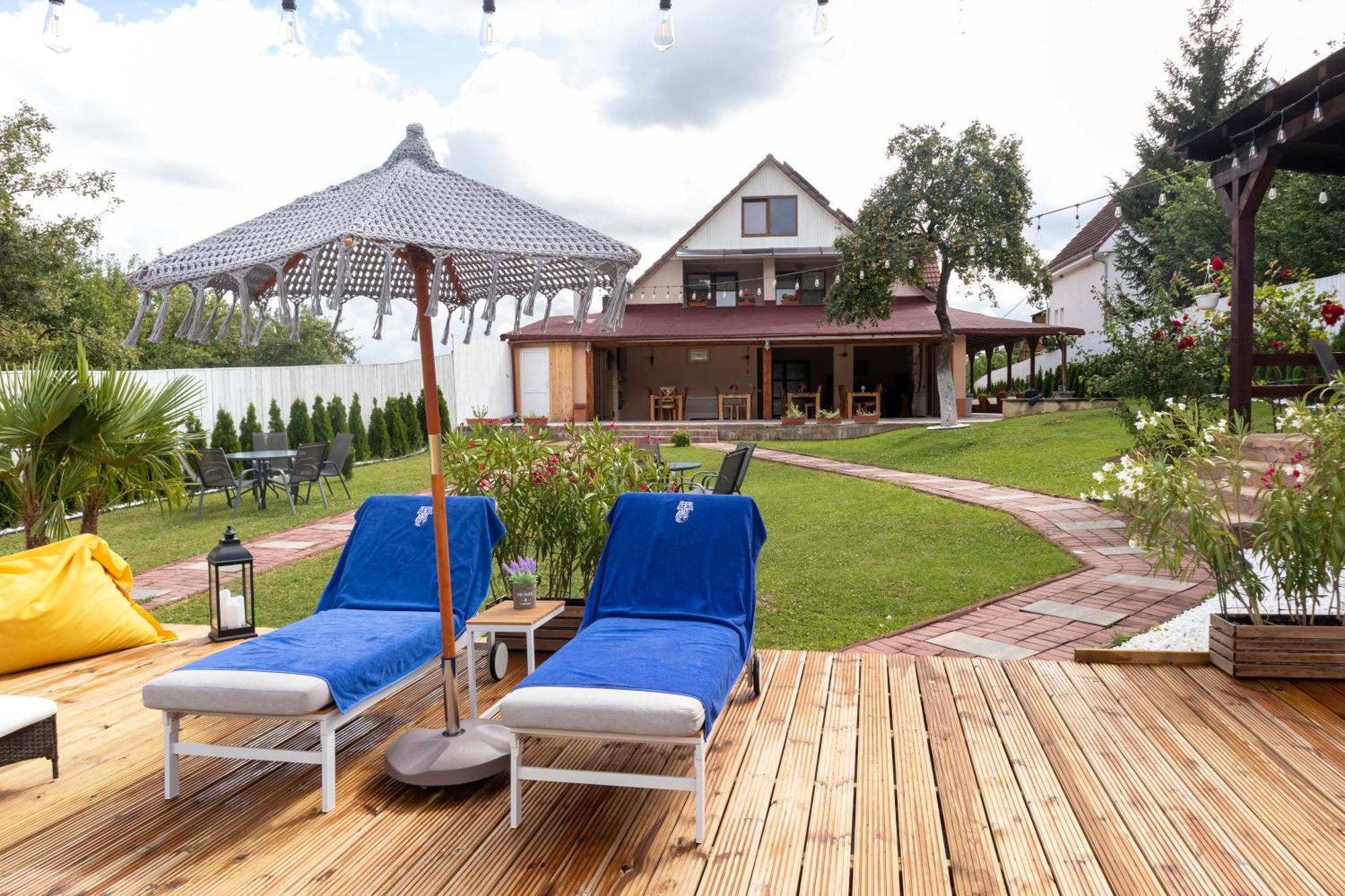 Отель Vila Crisalia Sibiel -Sibiu (Adults Only) Экстерьер фото